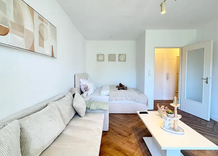 Appartement Regency - I Balkon I Wlan I Netflix I Parkplaetze Hanovre