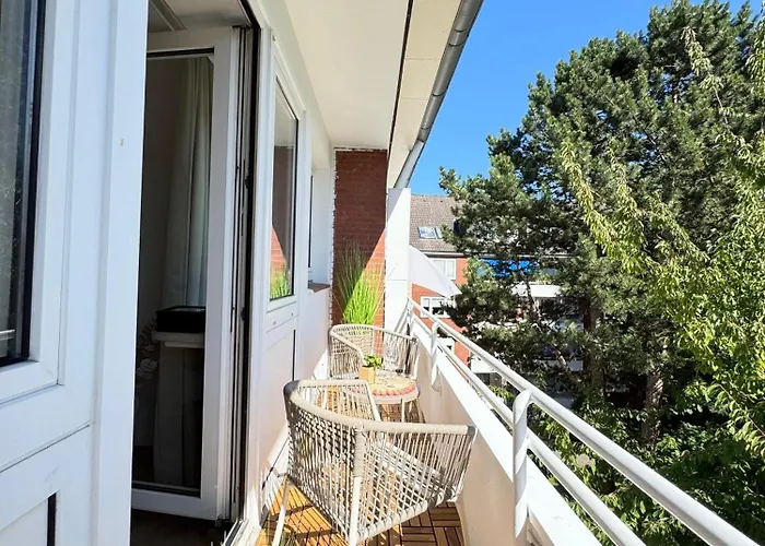Regency - I Balkon I Wlan I Netflix I Parkplaetze Appartement *
