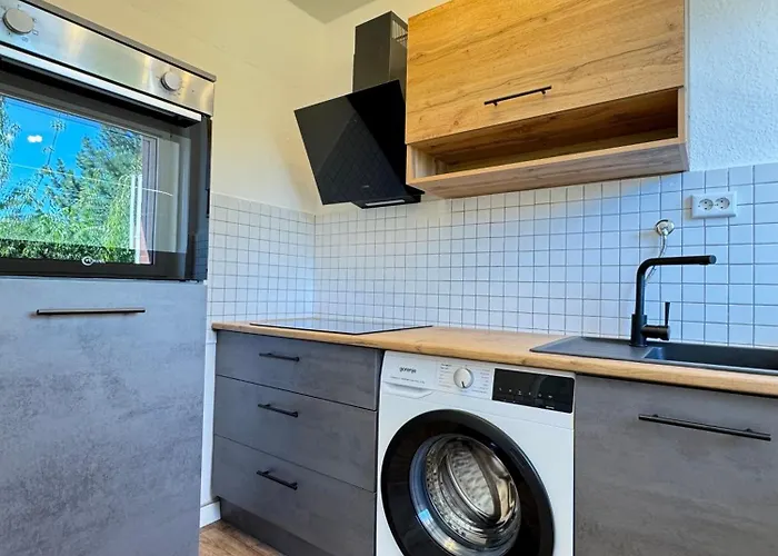 Appartement Regency - I Balkon I Wlan I Netflix I Parkplaetze *